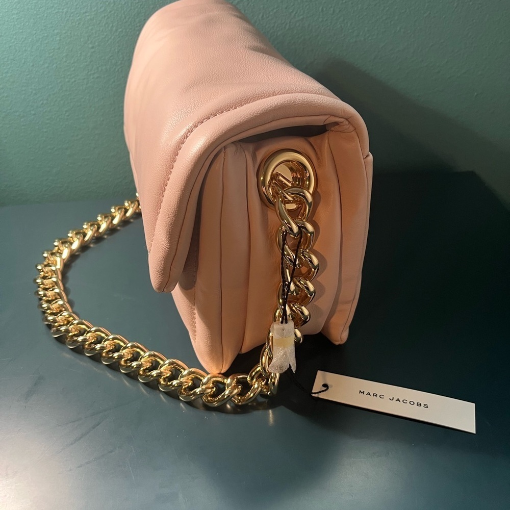 NWT Marc Jacobs Pillow bag in Peach Whip - Picture 13 of 15